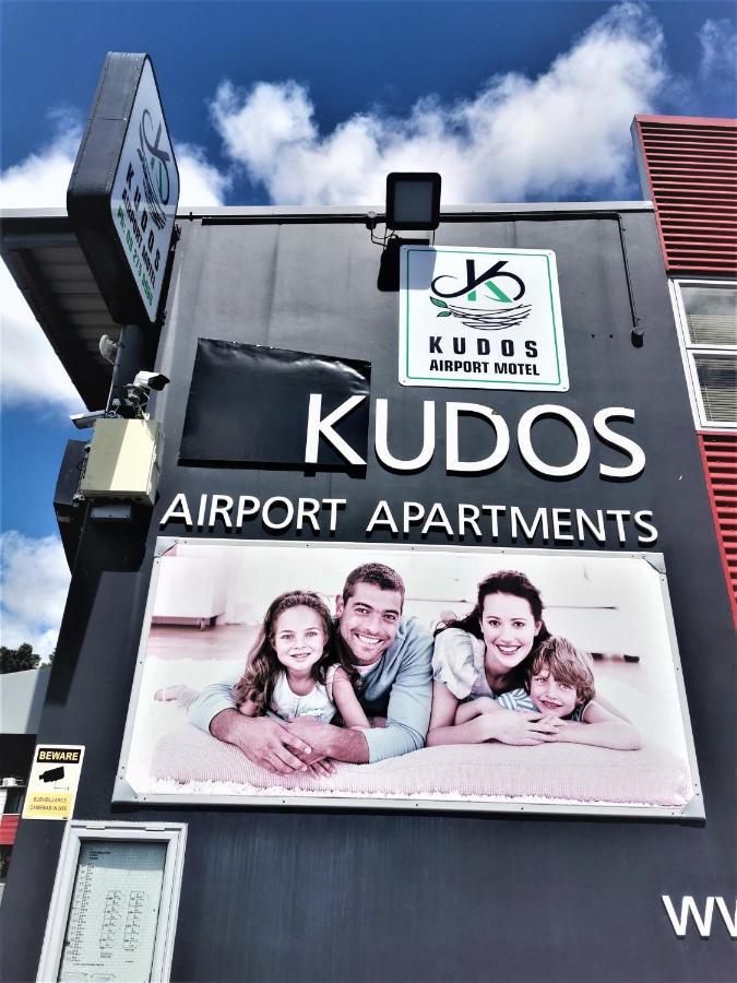 Kudos Business Suites & Airport Motel Auckland Exterior foto
